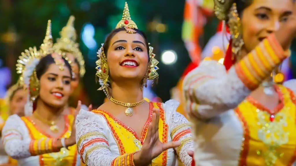 Kandy Esala Parahera Festival