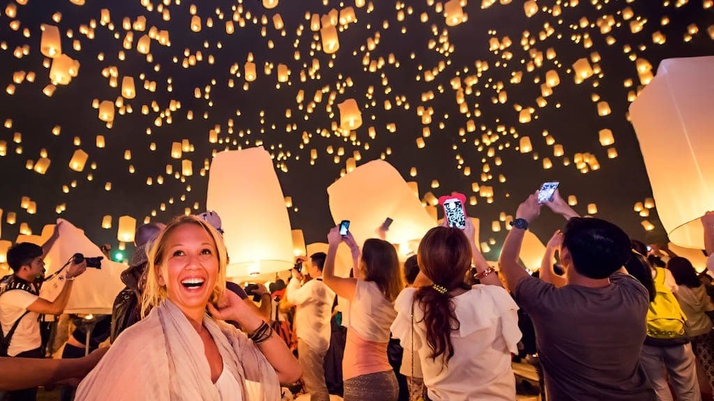 Yi Peng Lantern Festival