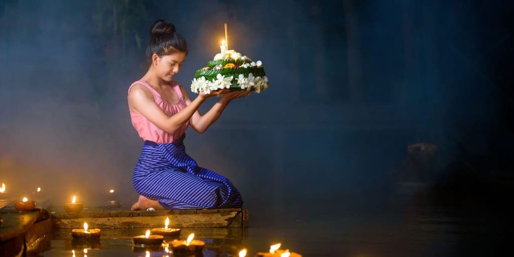 Loy Krathong, Thailand